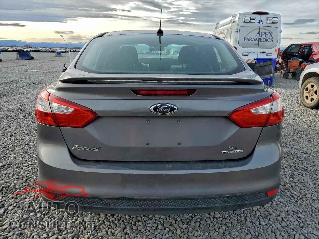 FORD FOCUS 2012 - 1FAHP3F23CL422684