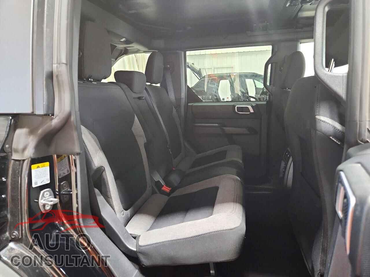 FORD BRONCO 2026 - 1FMDE7BHXTLA82381