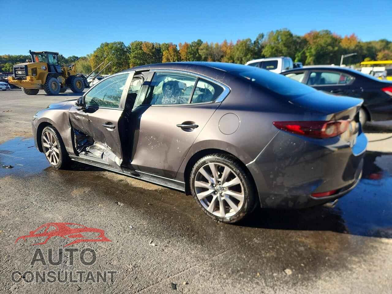 MAZDA 3 2021 - 3MZBPABL3MM201750