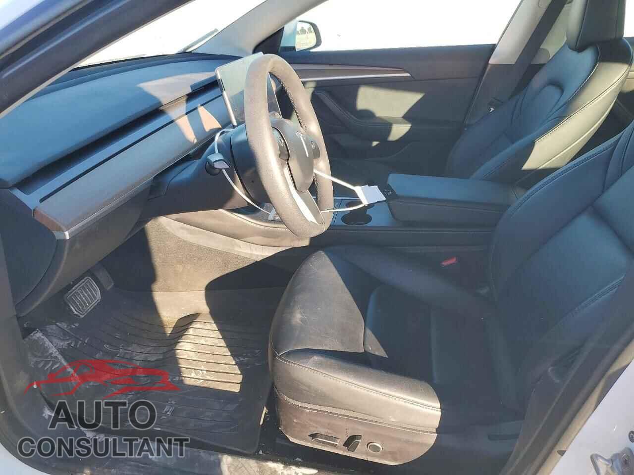 TESLA MODEL 3 2023 - 5YJ3E1EA3PF486871