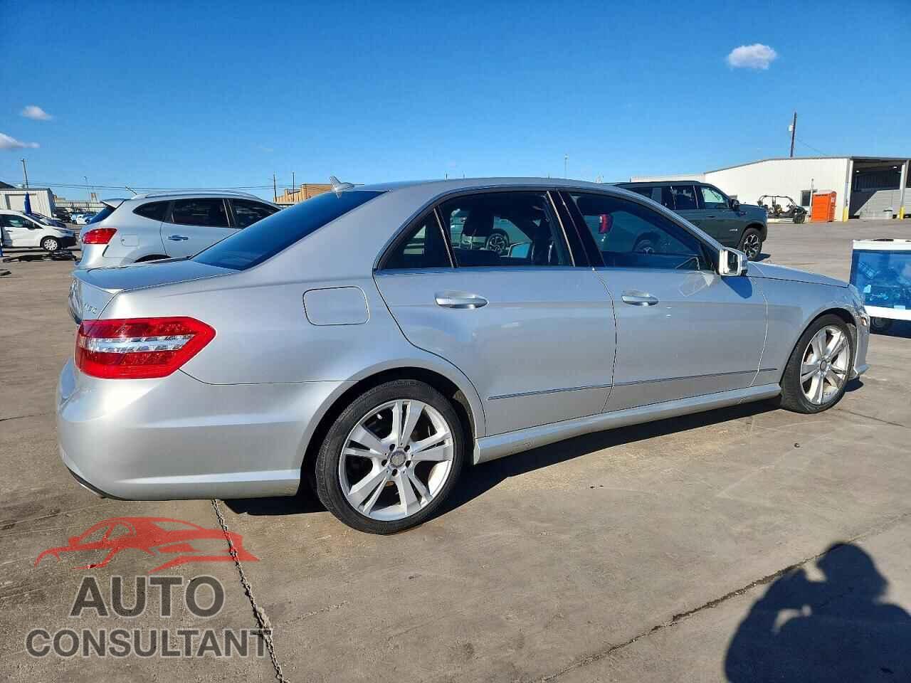 MERCEDES-BENZ E-CLASS 2013 - WDDHF8JB4DA675811