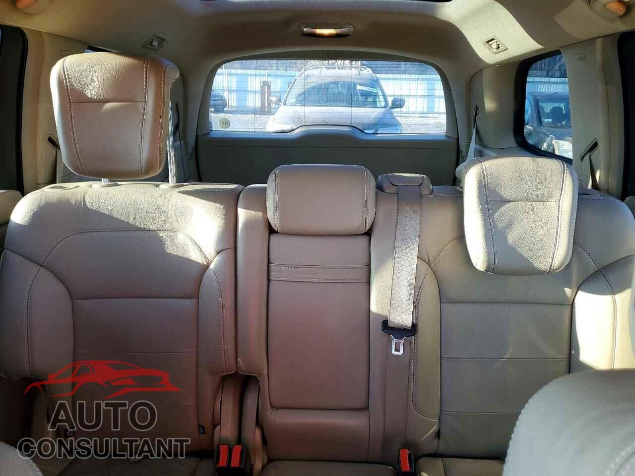 MERCEDES-BENZ GL-CLASS 2013 - 4JGDF7DE6DA261918