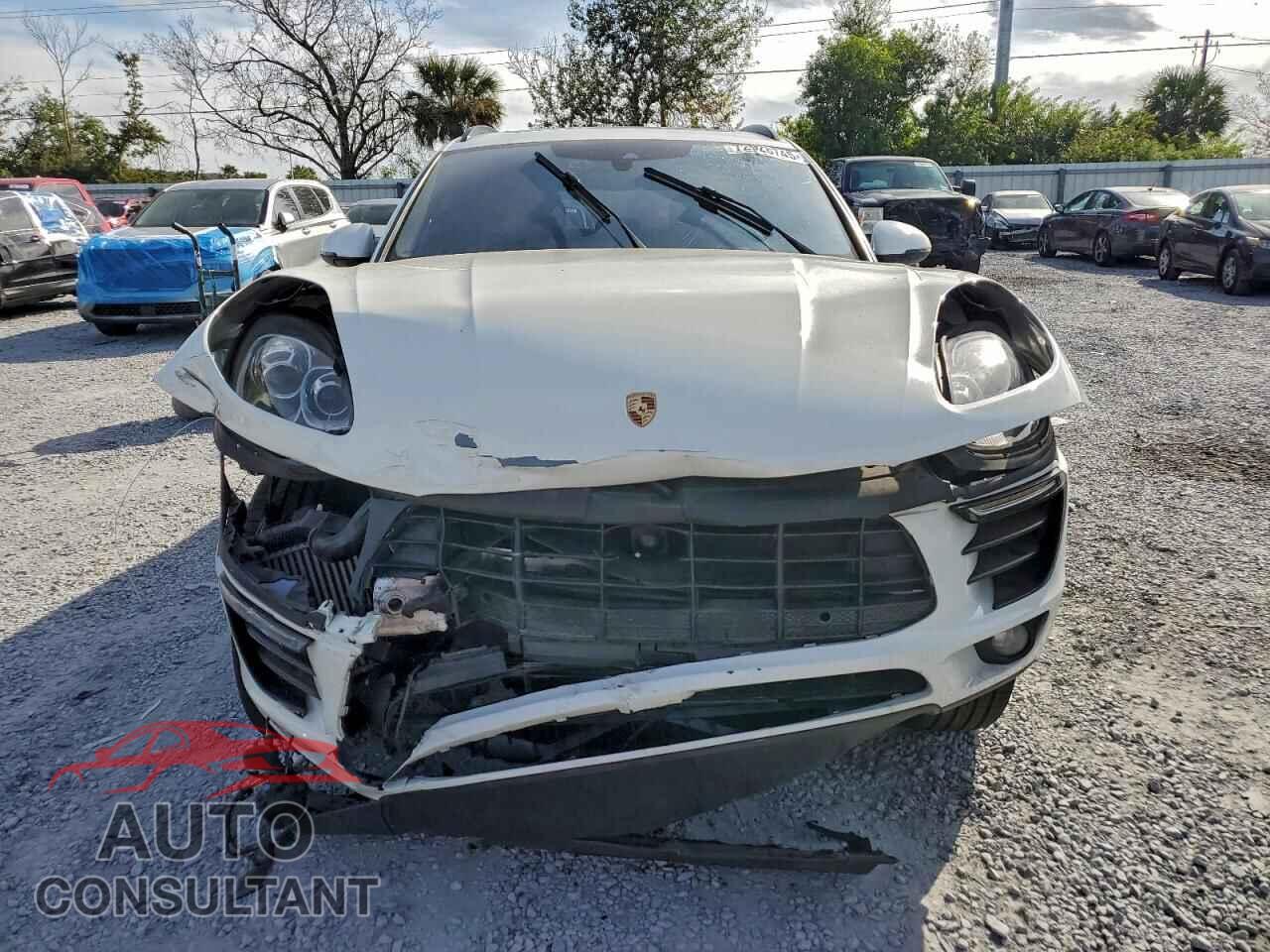 PORSCHE MACAN 2015 - WP1AB2A52FLB63646