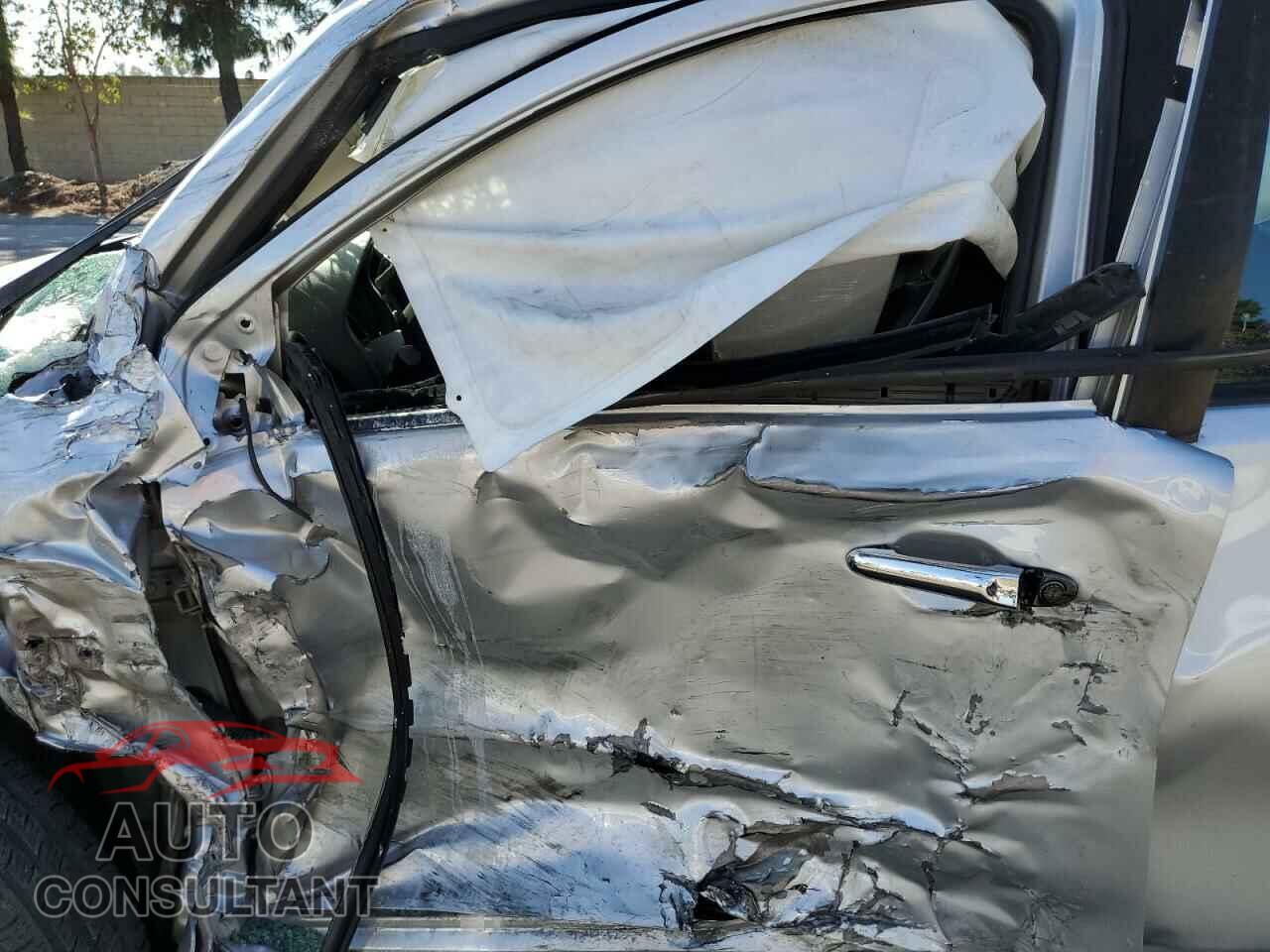 NISSAN VERSA 2017 - 3N1CN7AP6HL812391