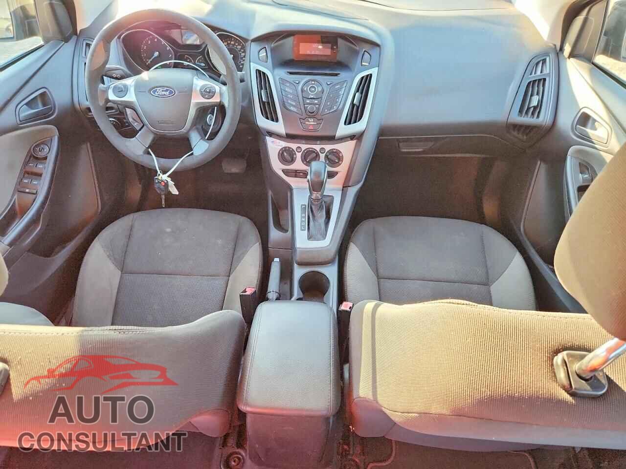 FORD FOCUS 2012 - 1FAHP3F28CL163822