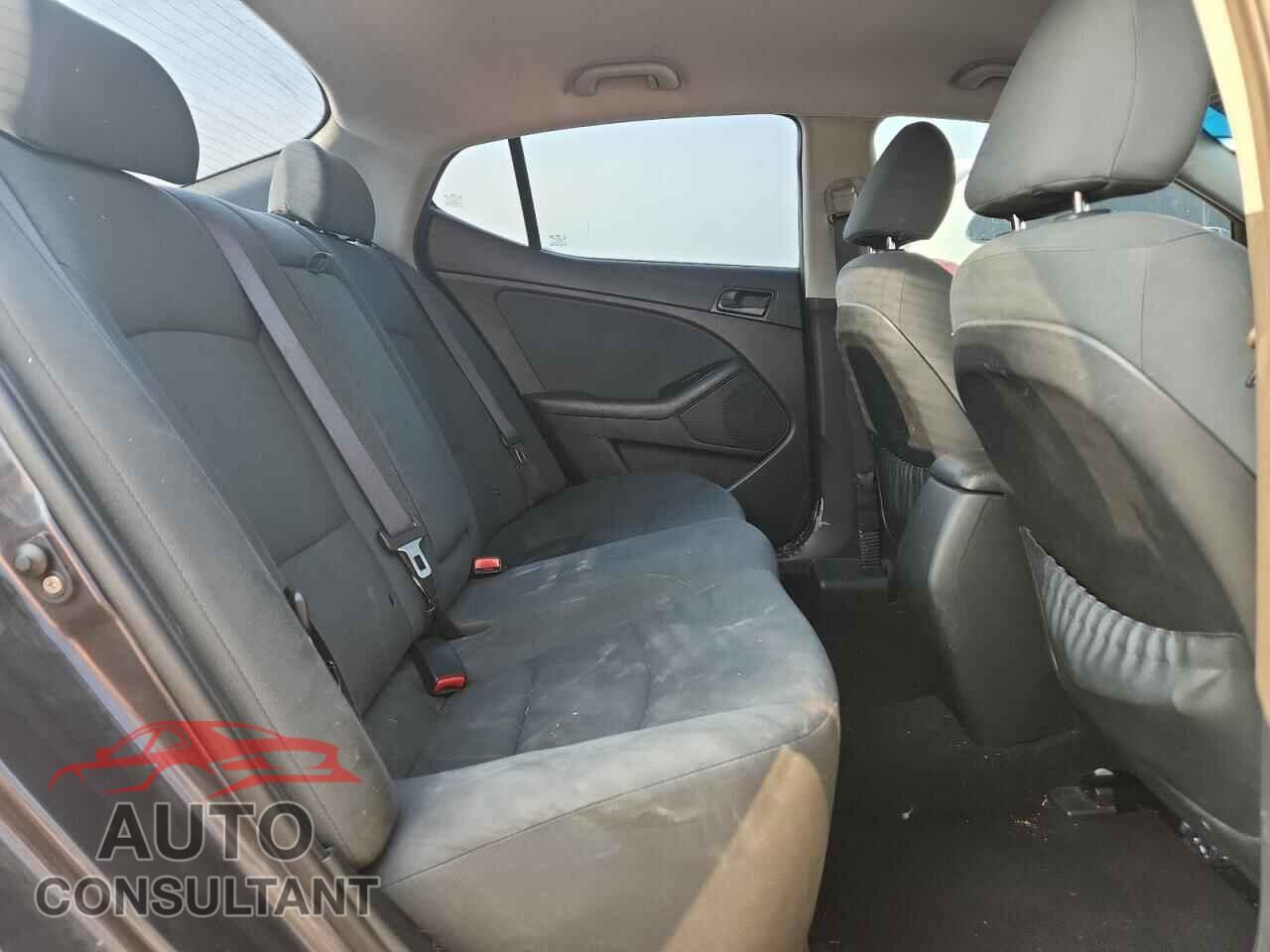 KIA OPTIMA 2015 - KNAGM4A72F5640368