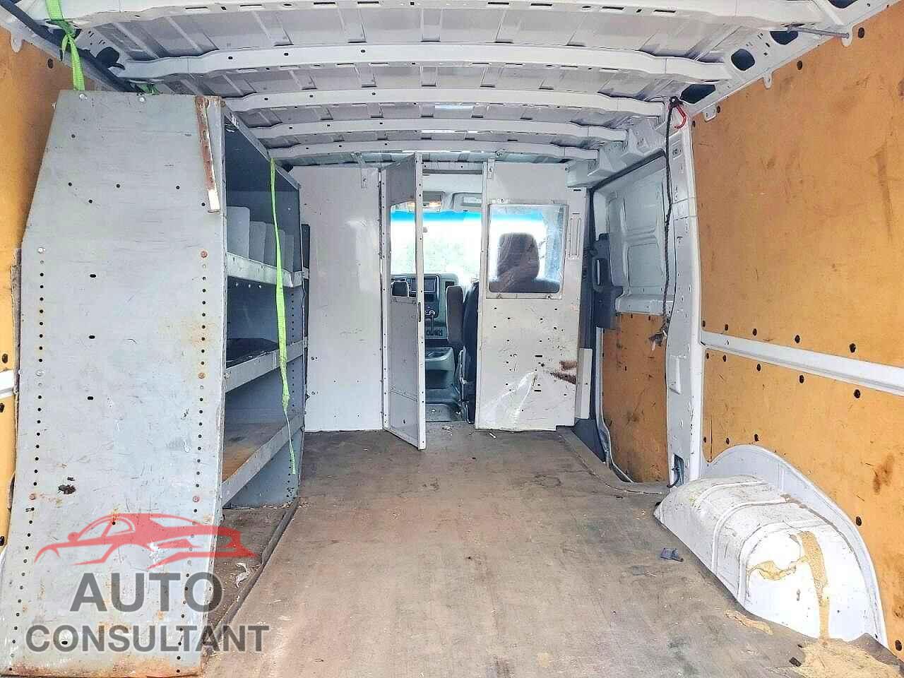 NISSAN NV 2020 - 1N6BF0KM3LN808564