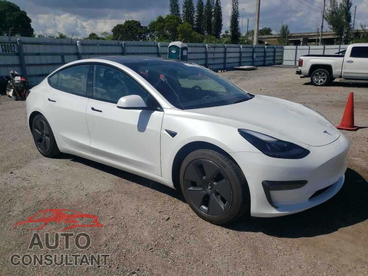 TESLA MODEL 3 2021 - 5YJ3E1EA7MF052691