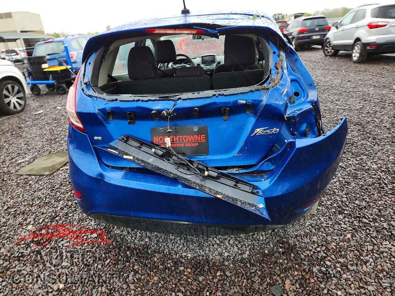 FORD FIESTA 2018 - 3FADP4EJ5JM115834