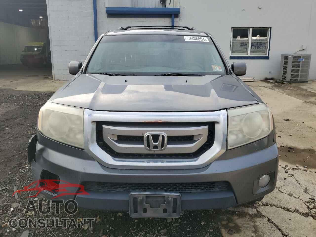 HONDA PILOT 2011 - 5FNYF4H45BB089780