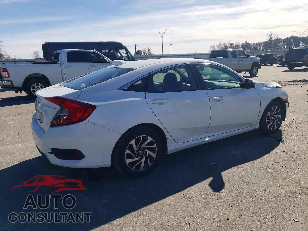 HONDA CIVIC 2018 - 19XFC2F72JE044253