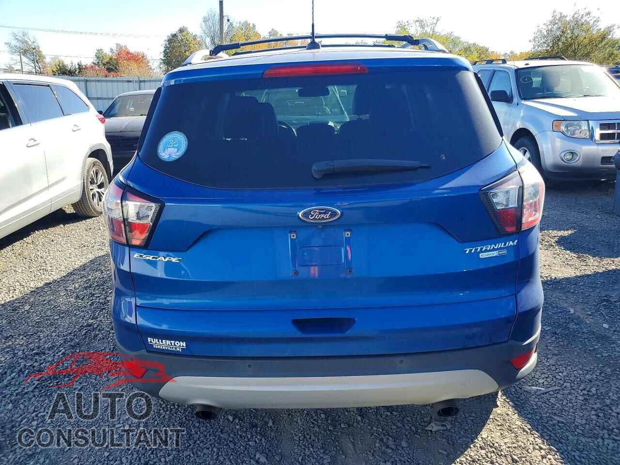 FORD ESCAPE 2017 - 1FMCU9JD5HUD14816