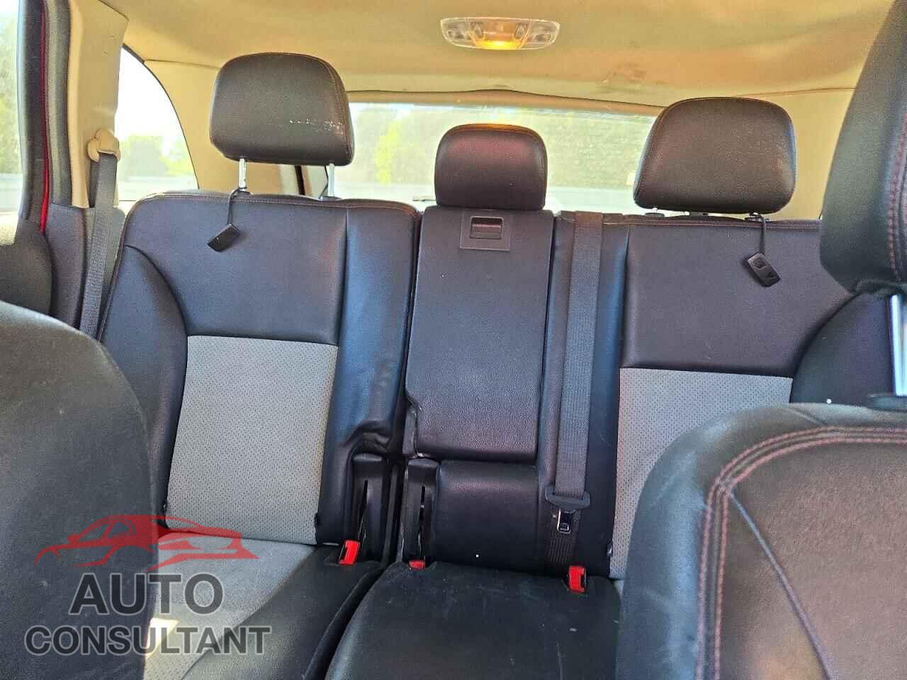 FORD EDGE 2013 - 2FMDK3JC3DBB09381