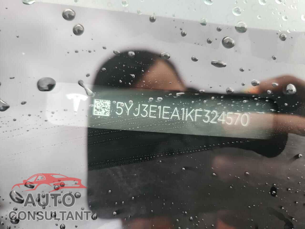 TESLA MODEL 3 2019 - 5YJ3E1EA1KF324570