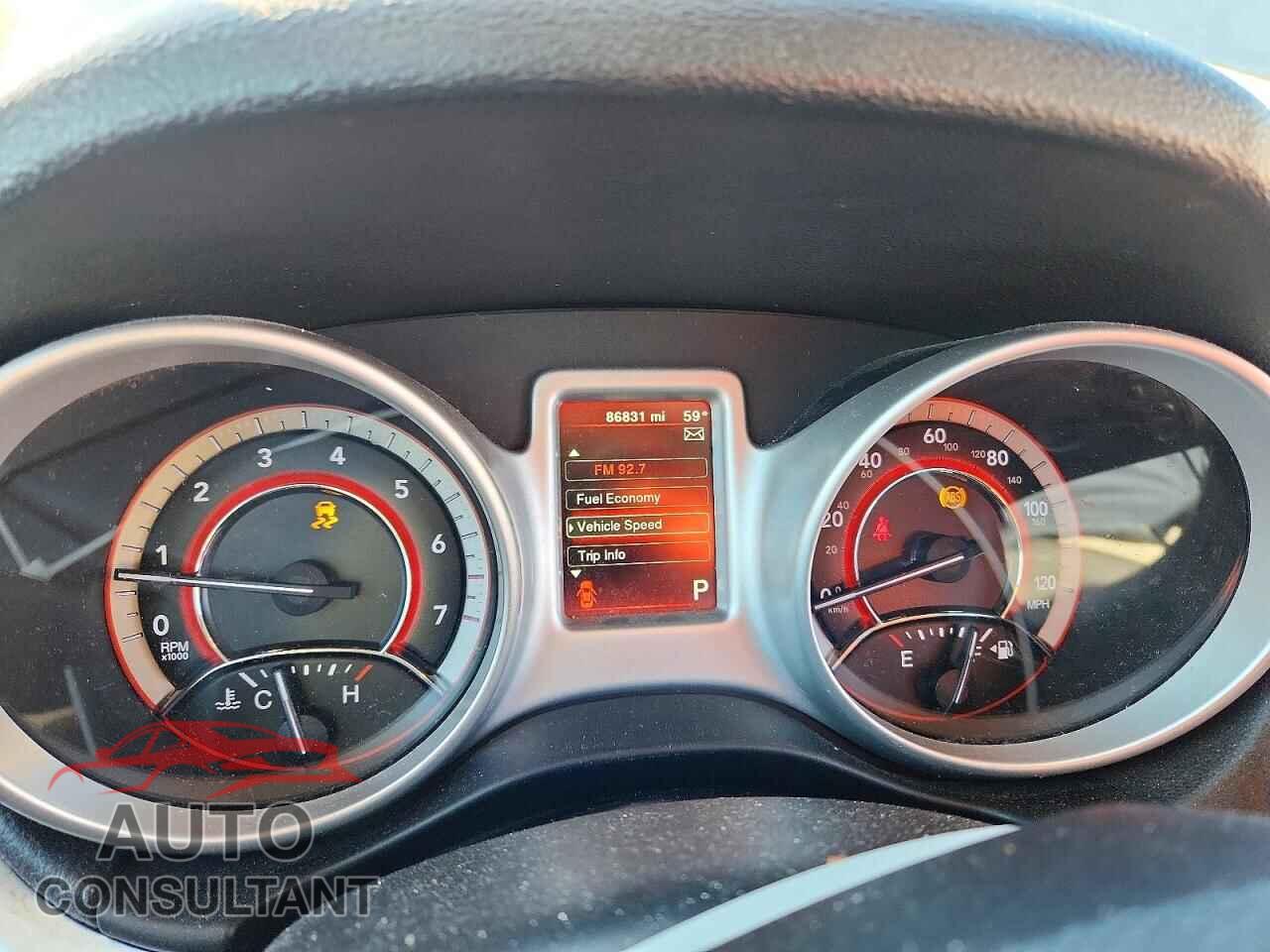 DODGE JOURNEY 2017 - 3C4PDCBG7HT526560