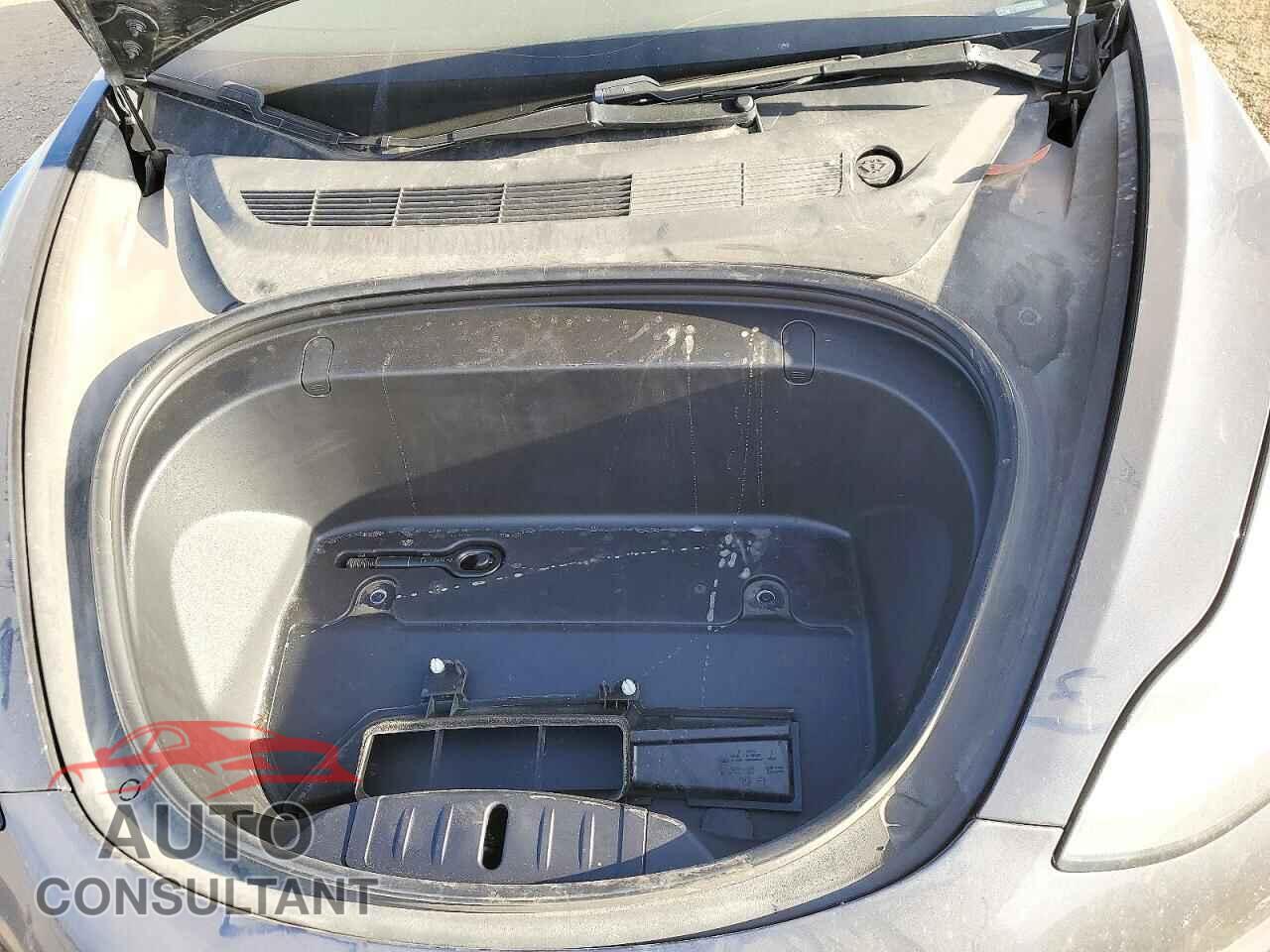 TESLA MODEL 3 2019 - 5YJ3E1EBXKF414860