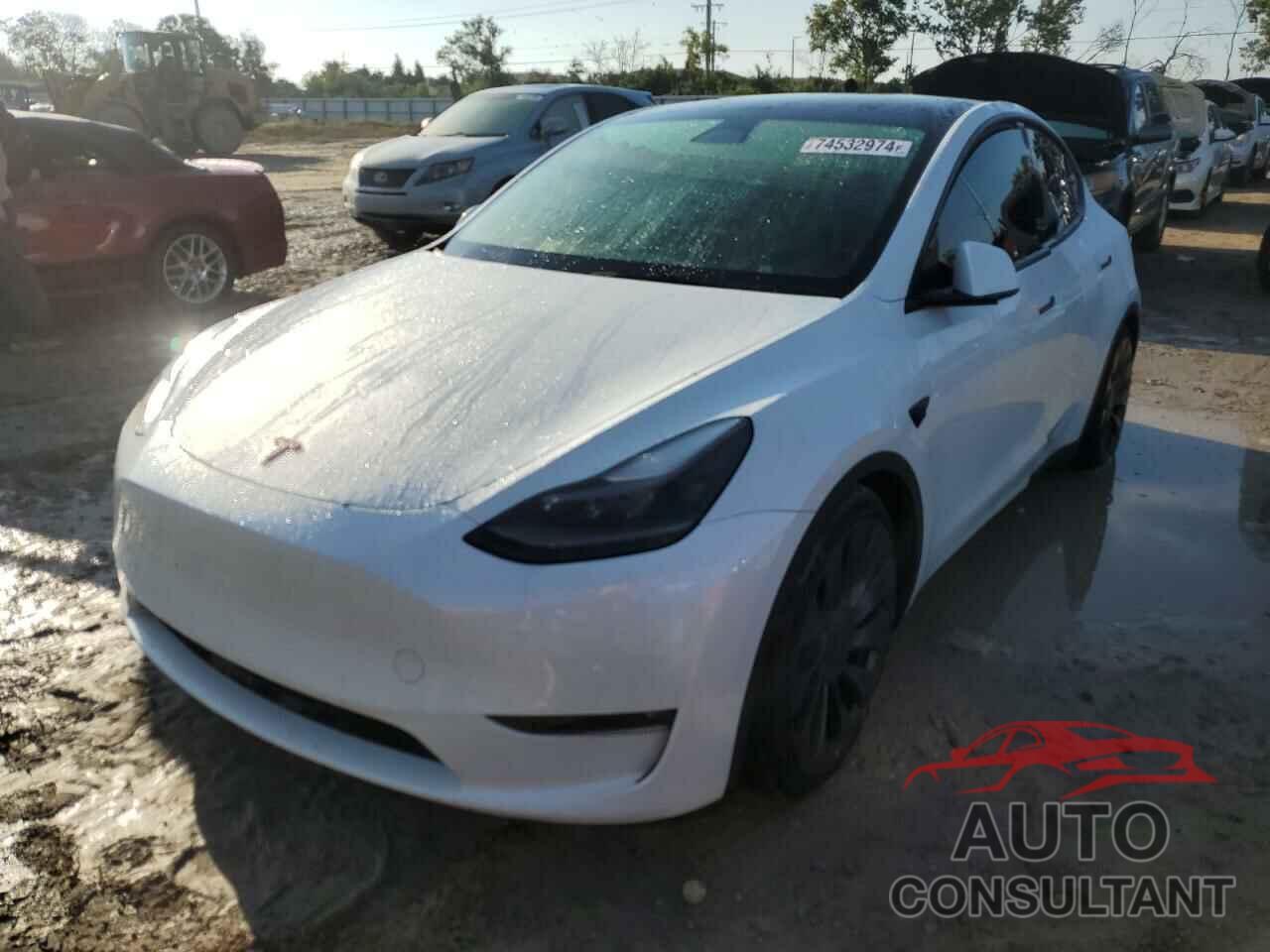 TESLA MODEL Y 2023 - 7SAYGDEF8PF707977