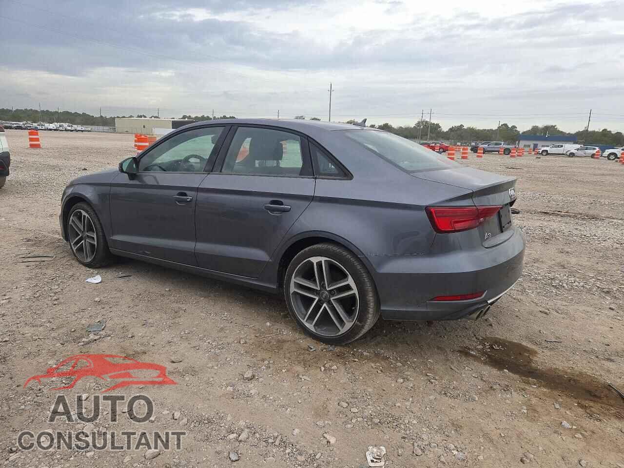 AUDI A3 2018 - WAUAUGFF9J1040468