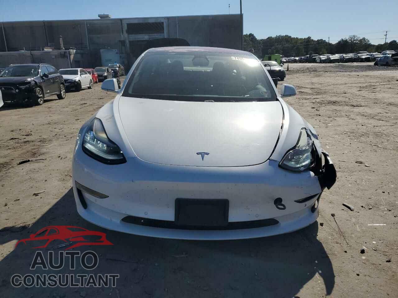 TESLA MODEL 3 2018 - 5YJ3E1EA8JF027147
