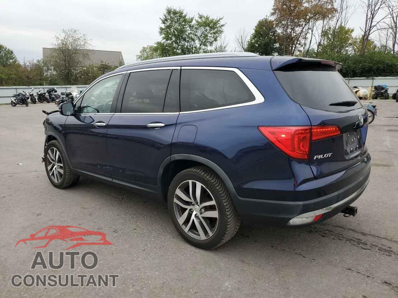 HONDA PILOT 2017 - 5FNYF6H95HB069237