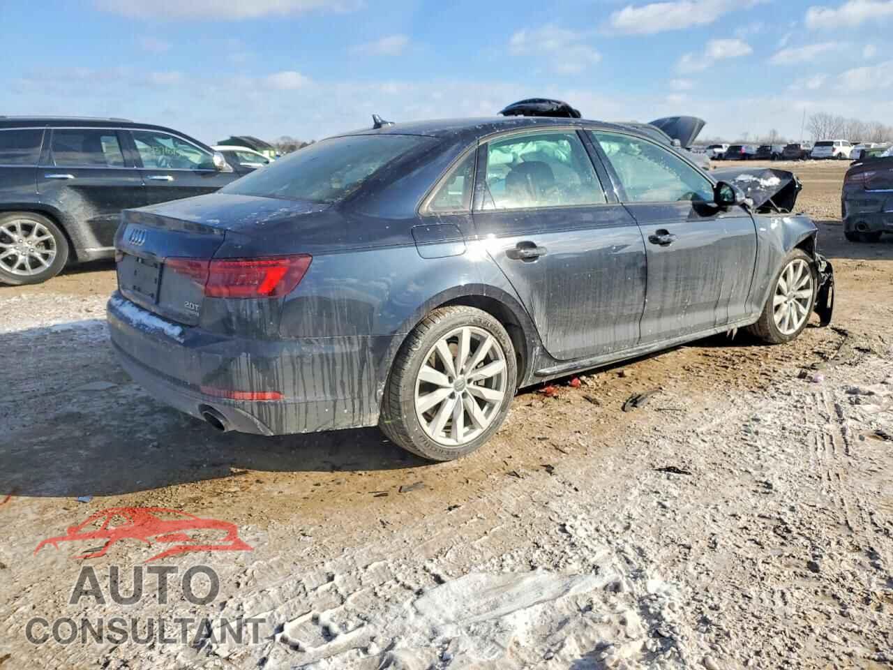 AUDI A4 2018 - WAUDNAF40JA043197