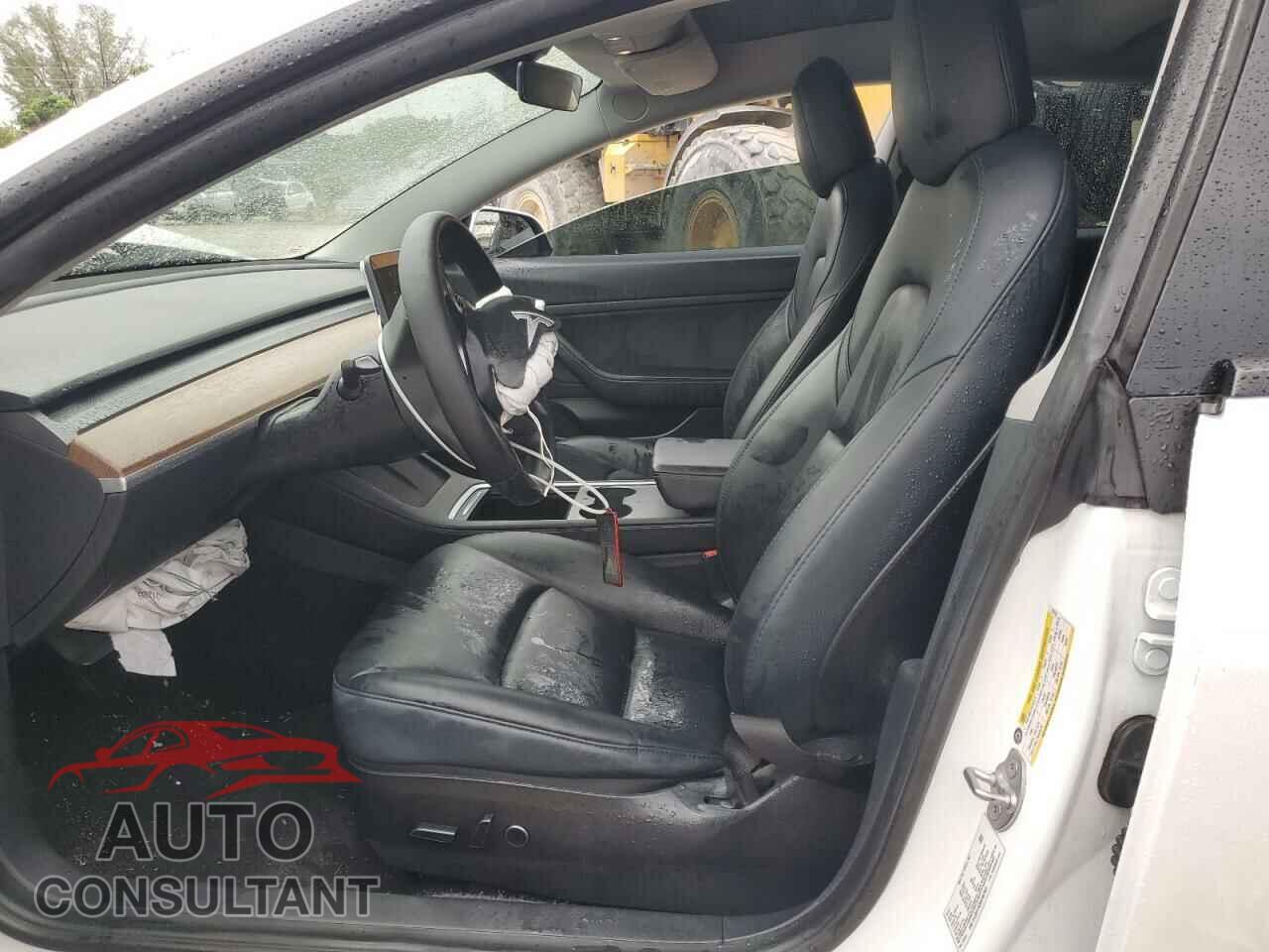 TESLA MODEL 3 2021 - 5YJ3E1EA3MF907922