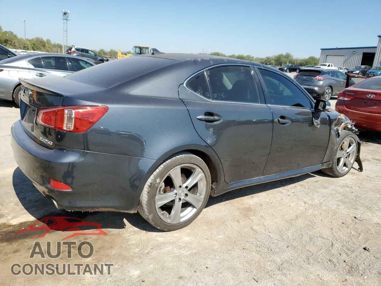 LEXUS IS 2011 - JTHBF5C20B5151507