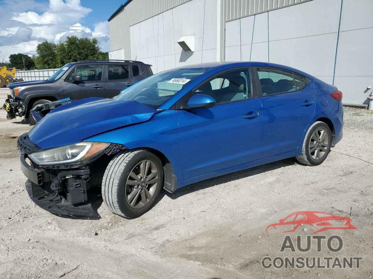 HYUNDAI ELANTRA 2018 - 5NPD84LF2JH221752