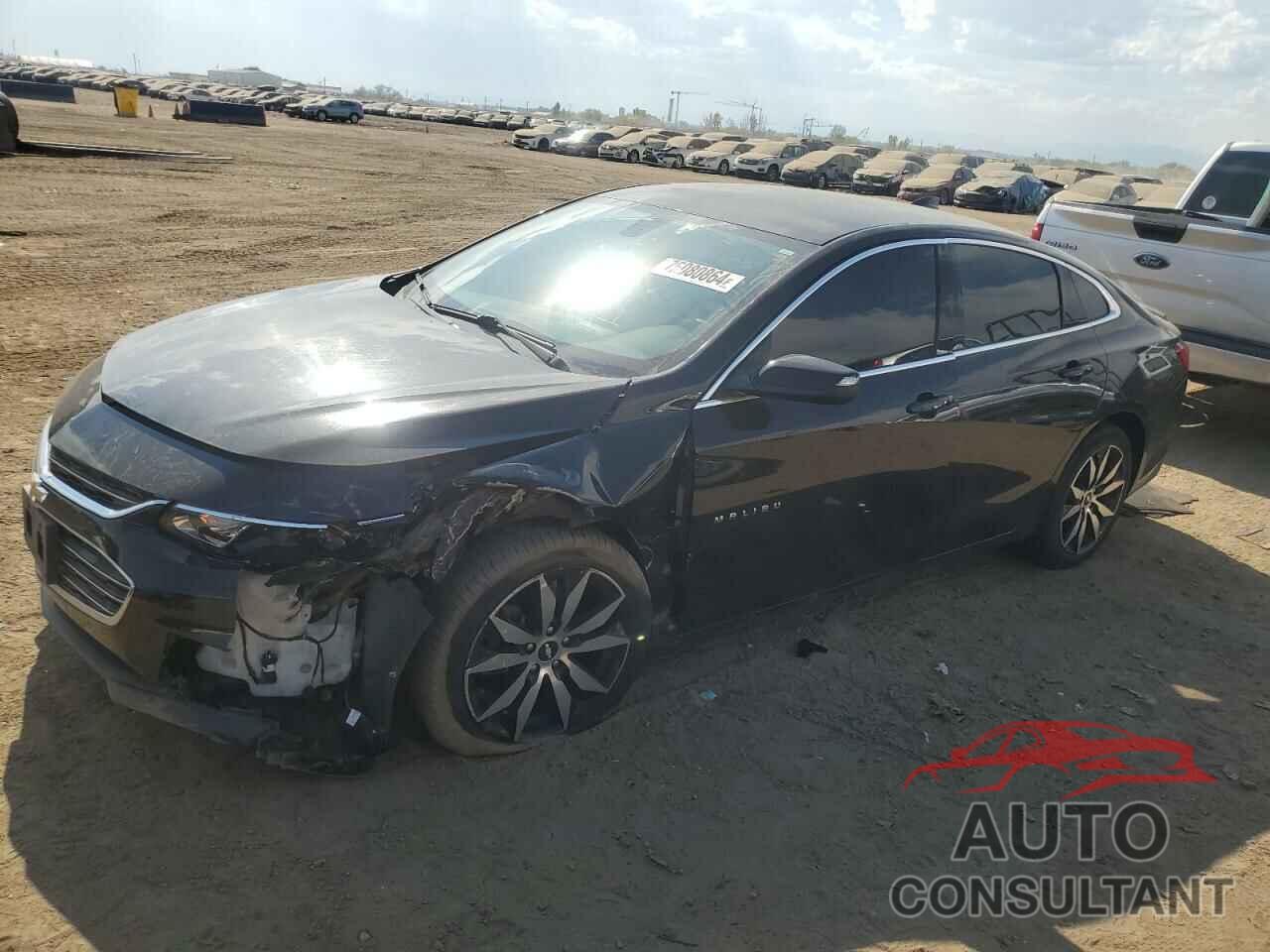 CHEVROLET MALIBU 2017 - 1G1ZE5ST1HF214381