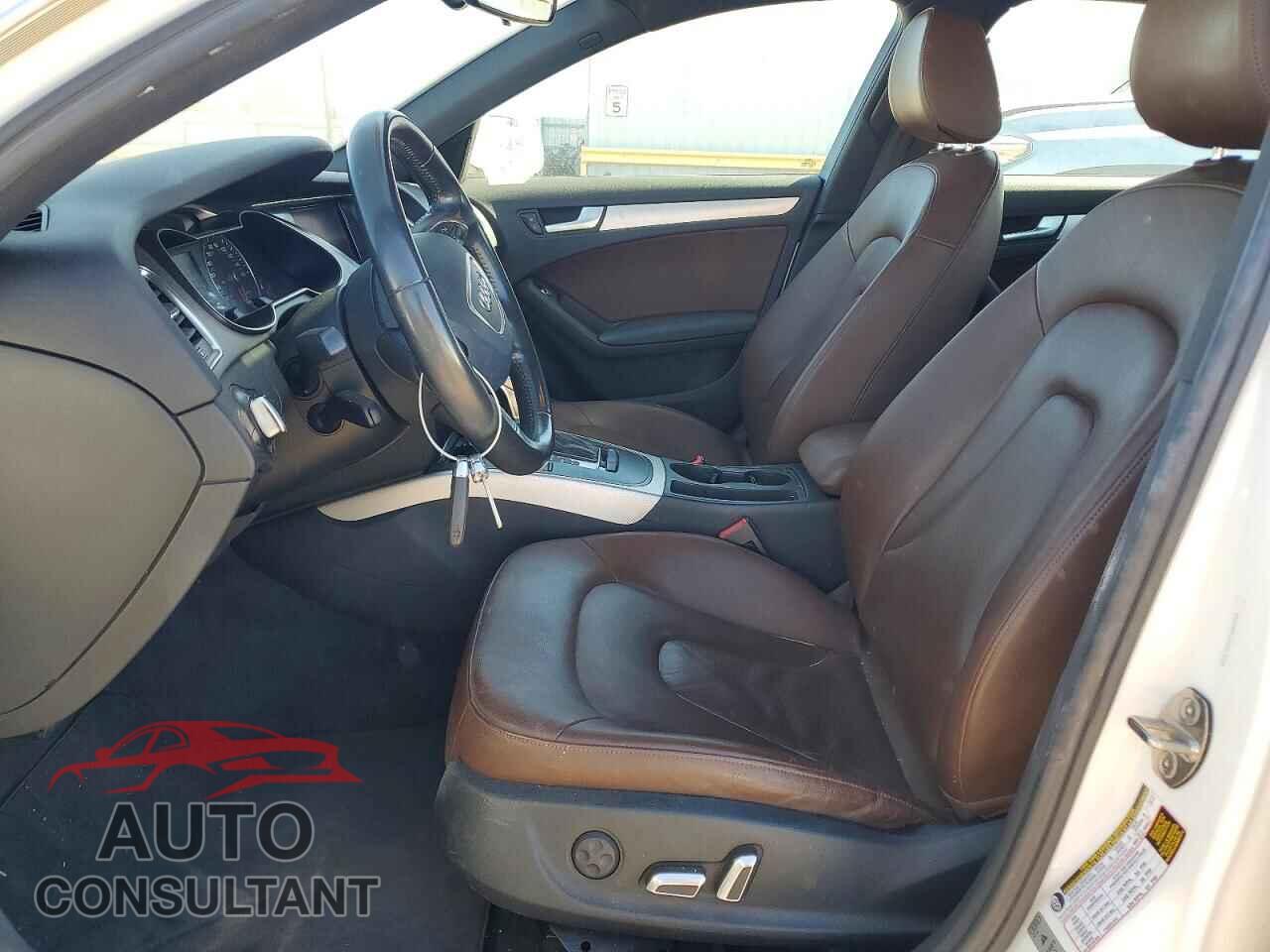 AUDI A4 2013 - WAUAFAFL4DN048701