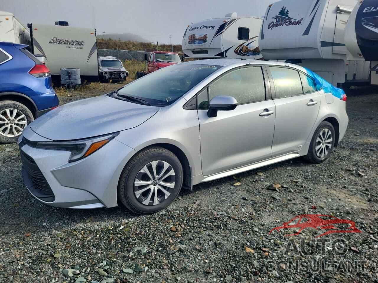 TOYOTA COROLLA 2023 - JTDBDMHEXP3006272