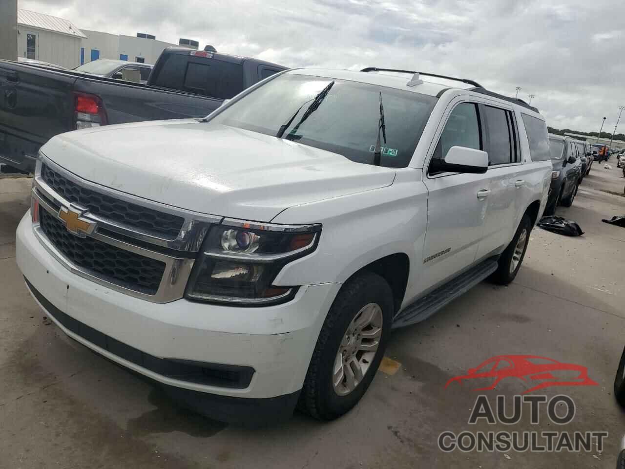 CHEVROLET SUBURBAN 2016 - 1GNSKHKC3GR450845