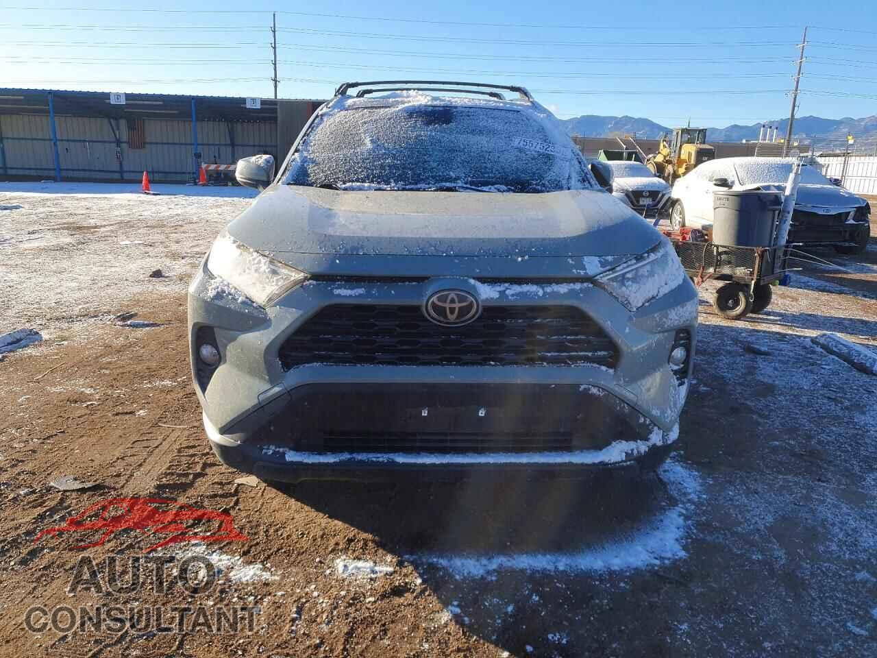 TOYOTA RAV4 2019 - JTMP1RFVXKD020741