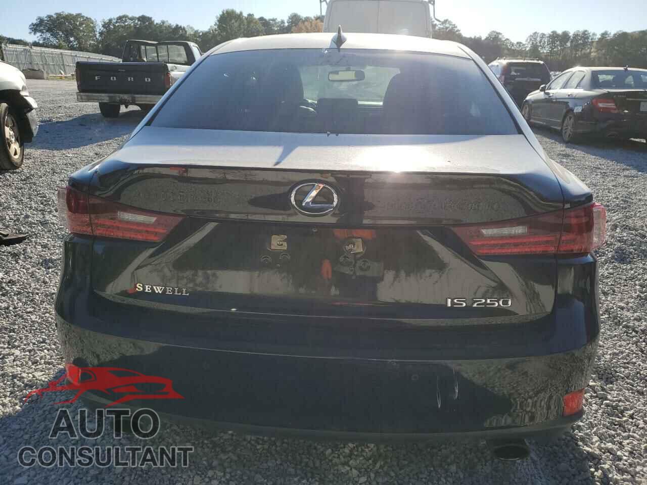 LEXUS IS 2014 - JTHBF1D21E5016080