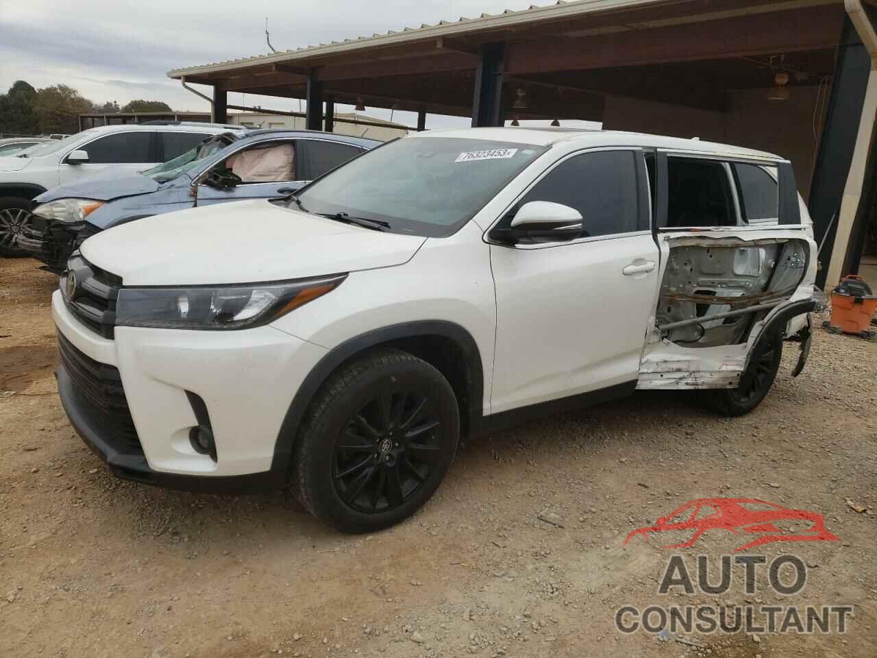 TOYOTA HIGHLANDER 2019 - 5TDKZRFH7KS569640