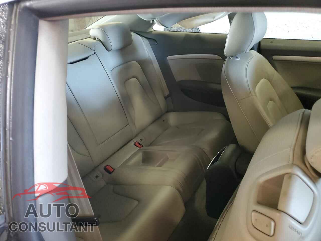 AUDI A5 2012 - WAUCFAFR3CA003784