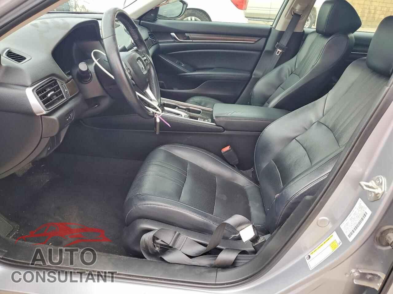 HONDA ACCORD 2018 - 1HGCV1F61JA103473