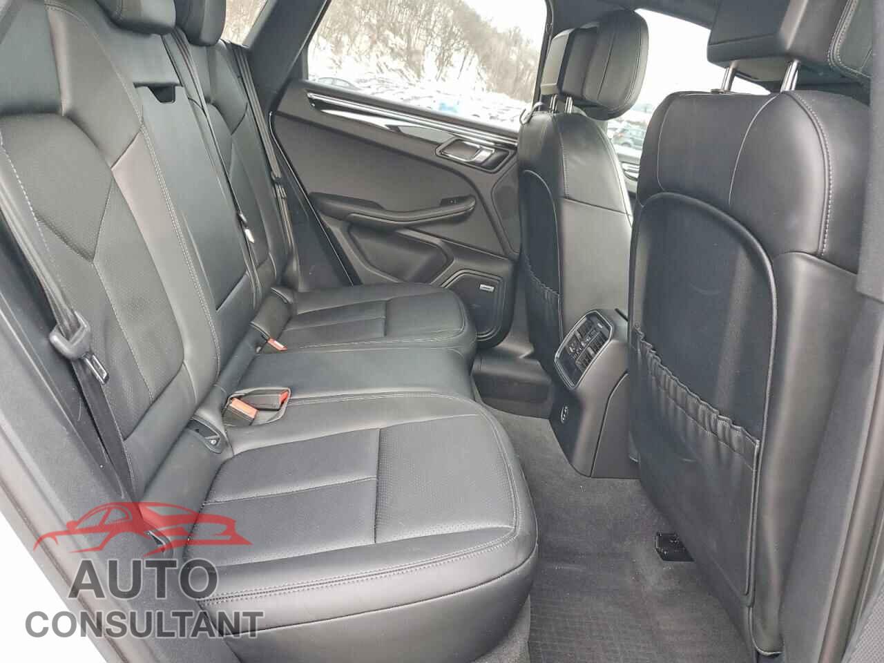 PORSCHE MACAN 2021 - WP1AB2A53MLB32340