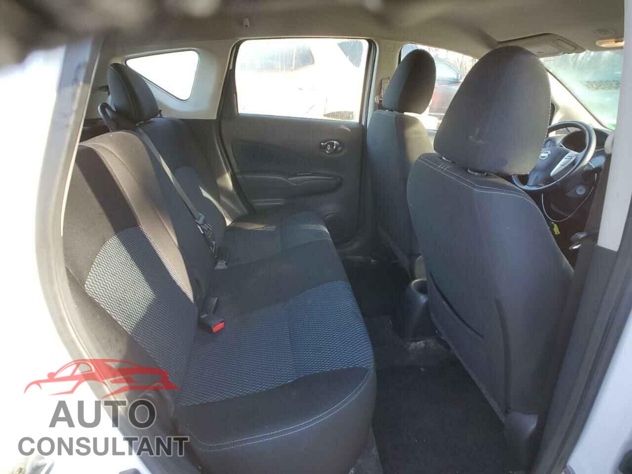 NISSAN VERSA 2017 - 3N1CE2CP3HL372162