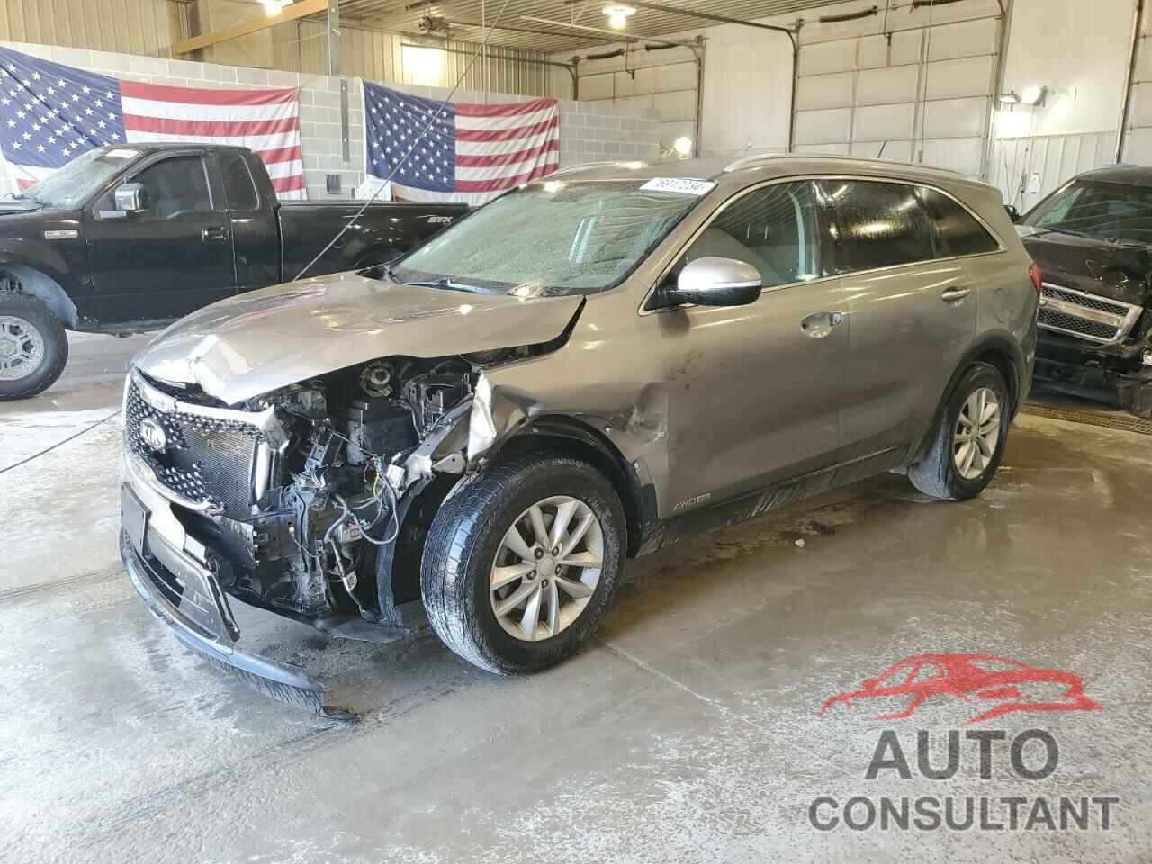 KIA SORENTO 2017 - 5XYPGDA52HG191762