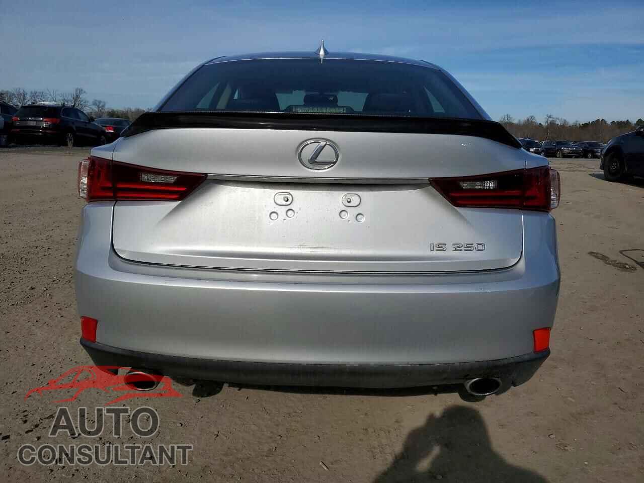 LEXUS IS 2014 - JTHBF1D20E5008830