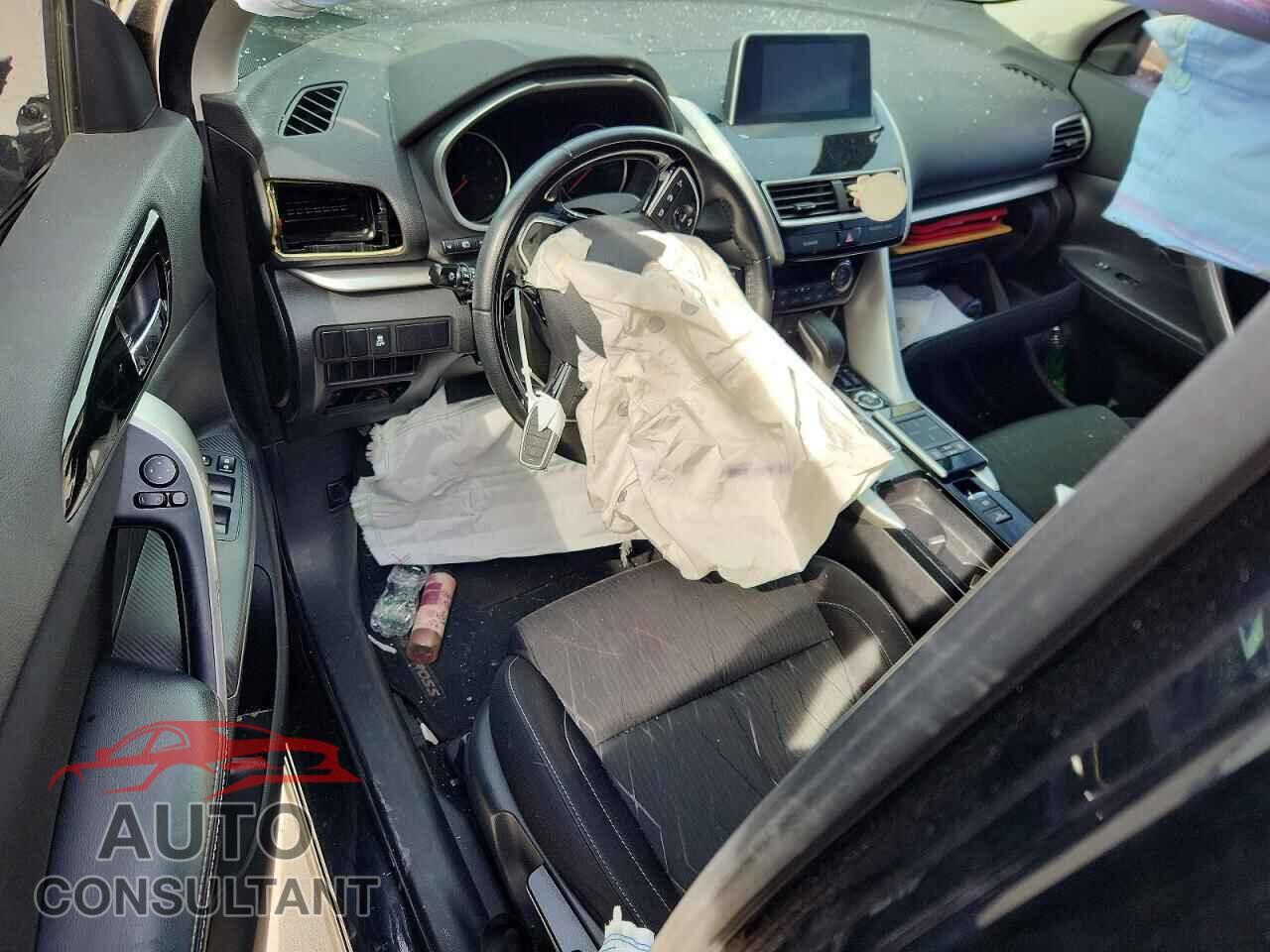 MITSUBISHI ECLIPSE 2018 - JA4AT5AA8JZ063712