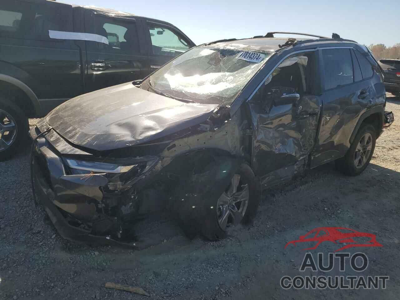 TOYOTA RAV4 2023 - 2T3W1RFVXPC233177