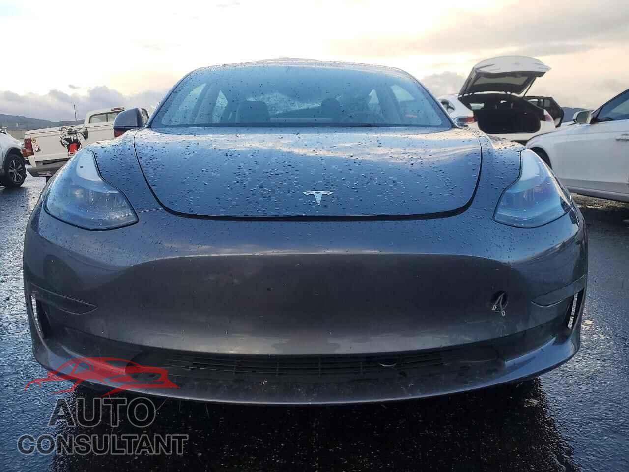 TESLA MODEL 3 2023 - 5YJ3E1EA9PF677551