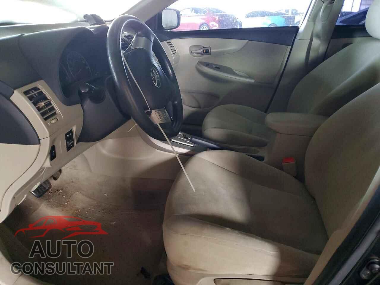 TOYOTA COROLLA 2013 - 2T1BU4EE5DC956529