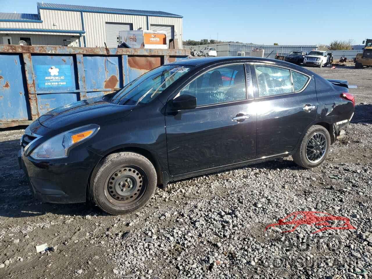 NISSAN VERSA 2019 - 3N1CN7AP8KL879940