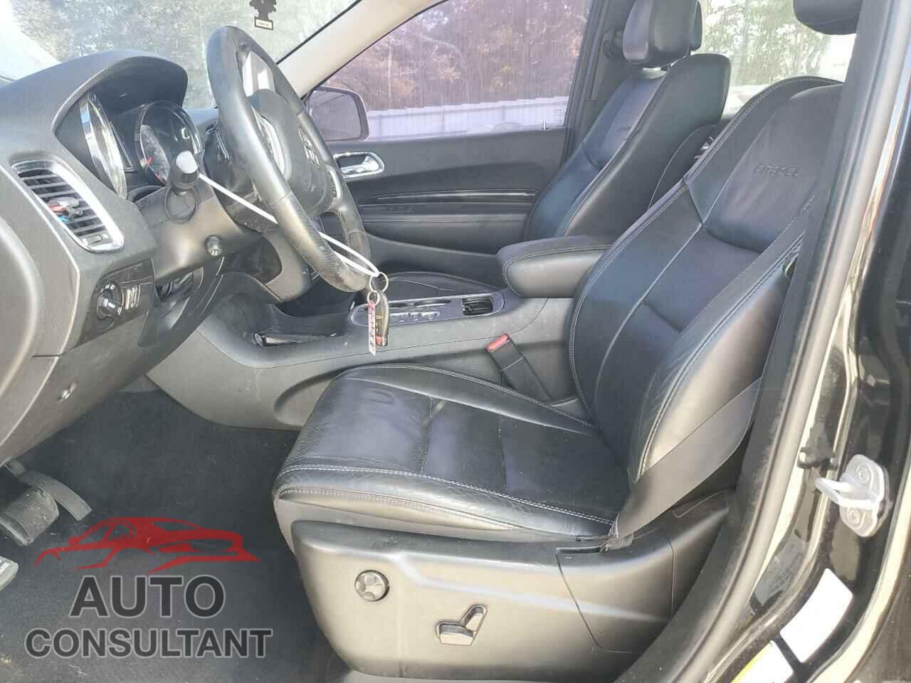 DODGE DURANGO 2013 - 1C4RDJEG3DC638156
