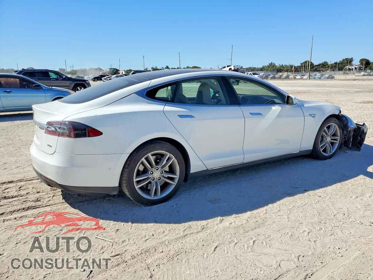 TESLA MODEL S 2015 - 5YJSA1S20FF098080