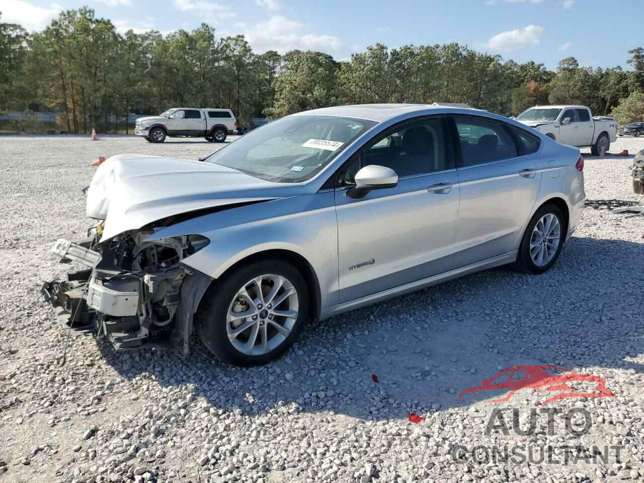 FORD FUSION 2019 - 3FA6P0LU6KR121810