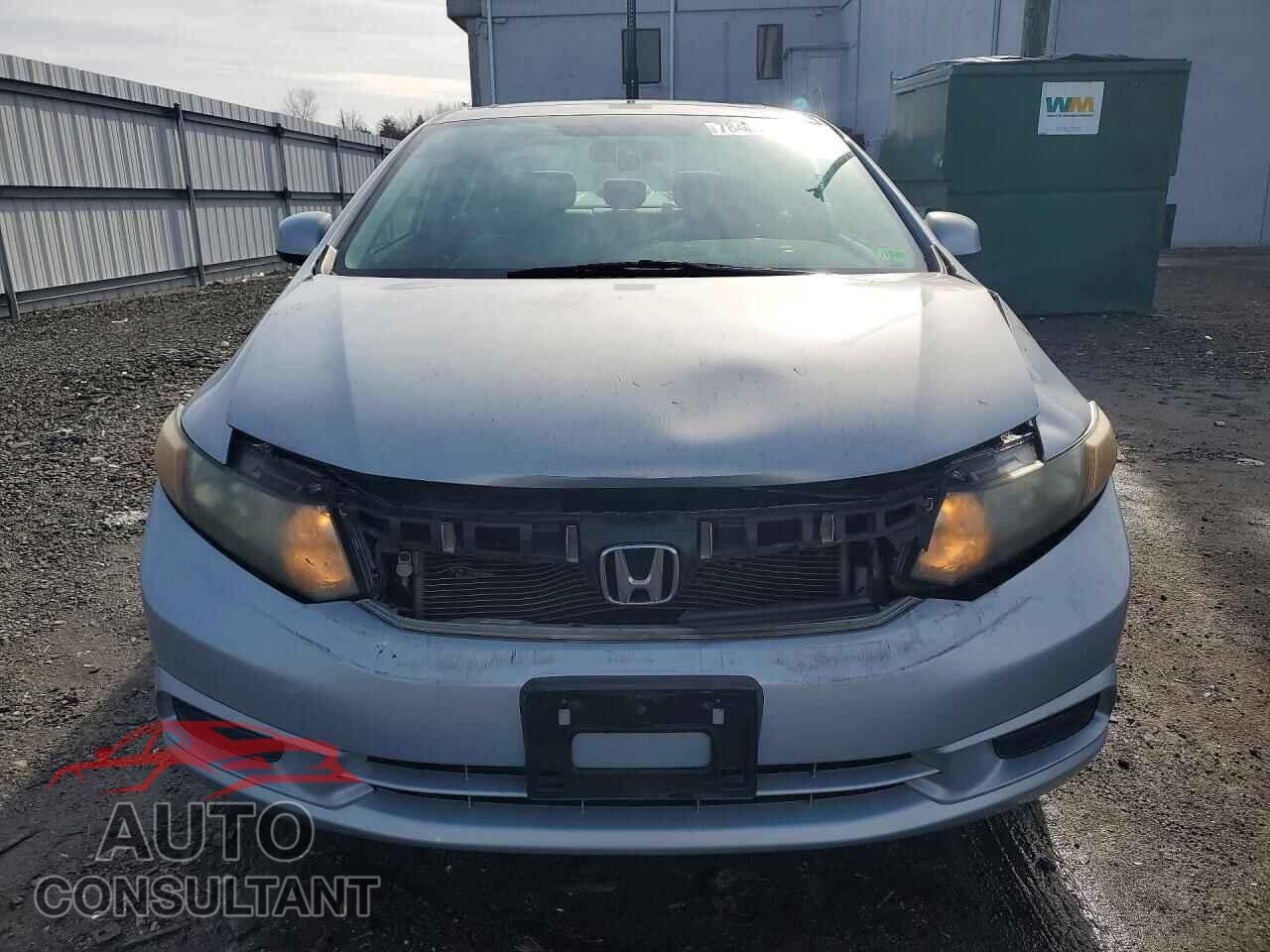 HONDA CIVIC 2012 - 2HGFB2F86CH547739